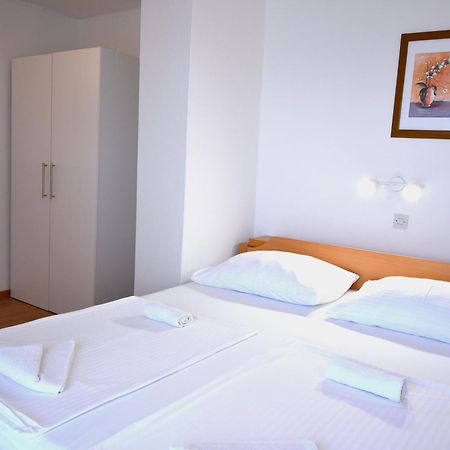 Guest House Sandra 拉布 外观 照片
