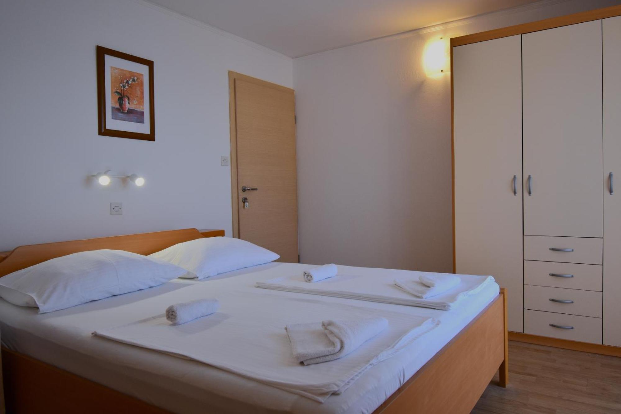 Guest House Sandra 拉布 外观 照片
