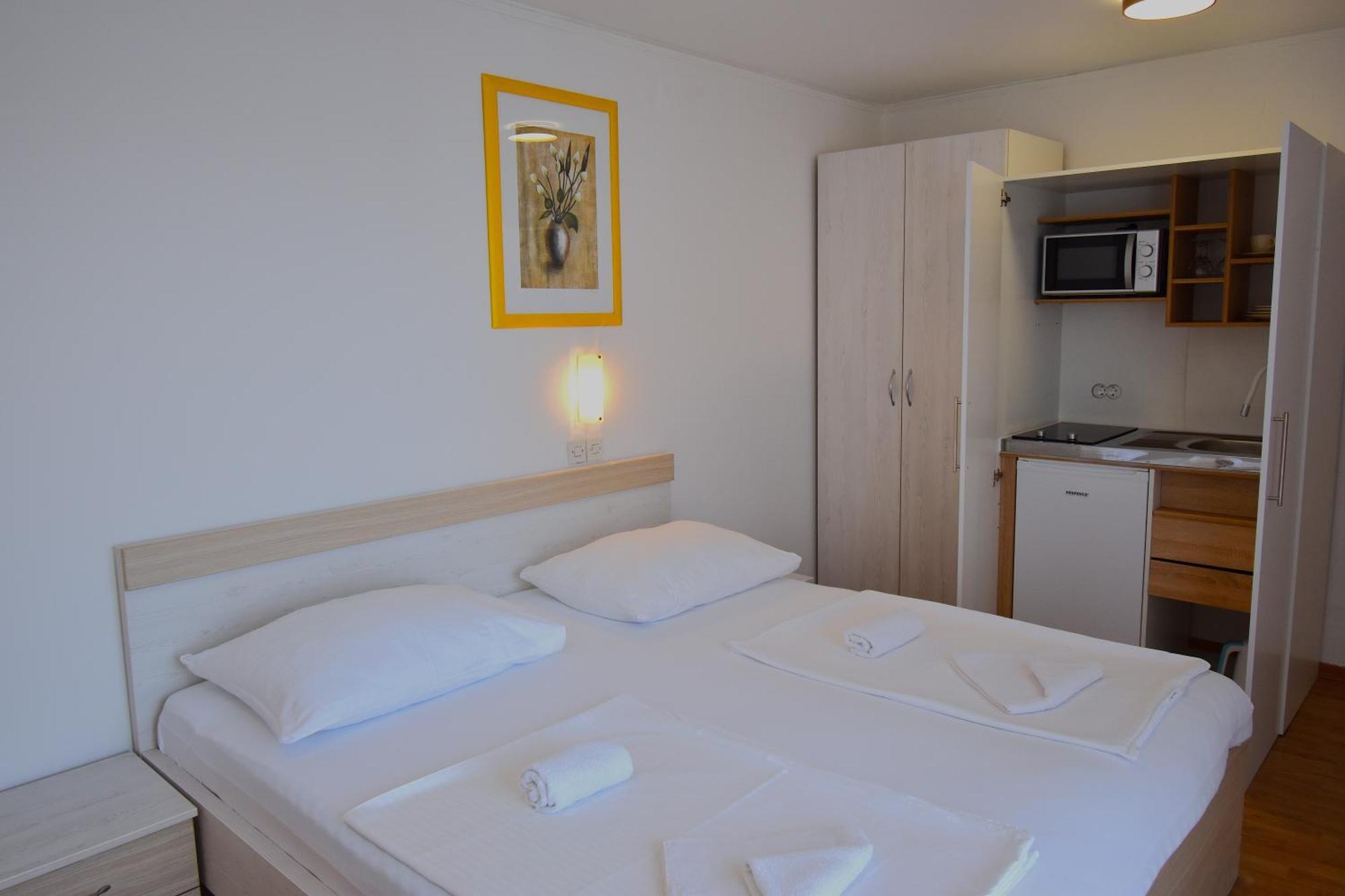 Guest House Sandra 拉布 外观 照片