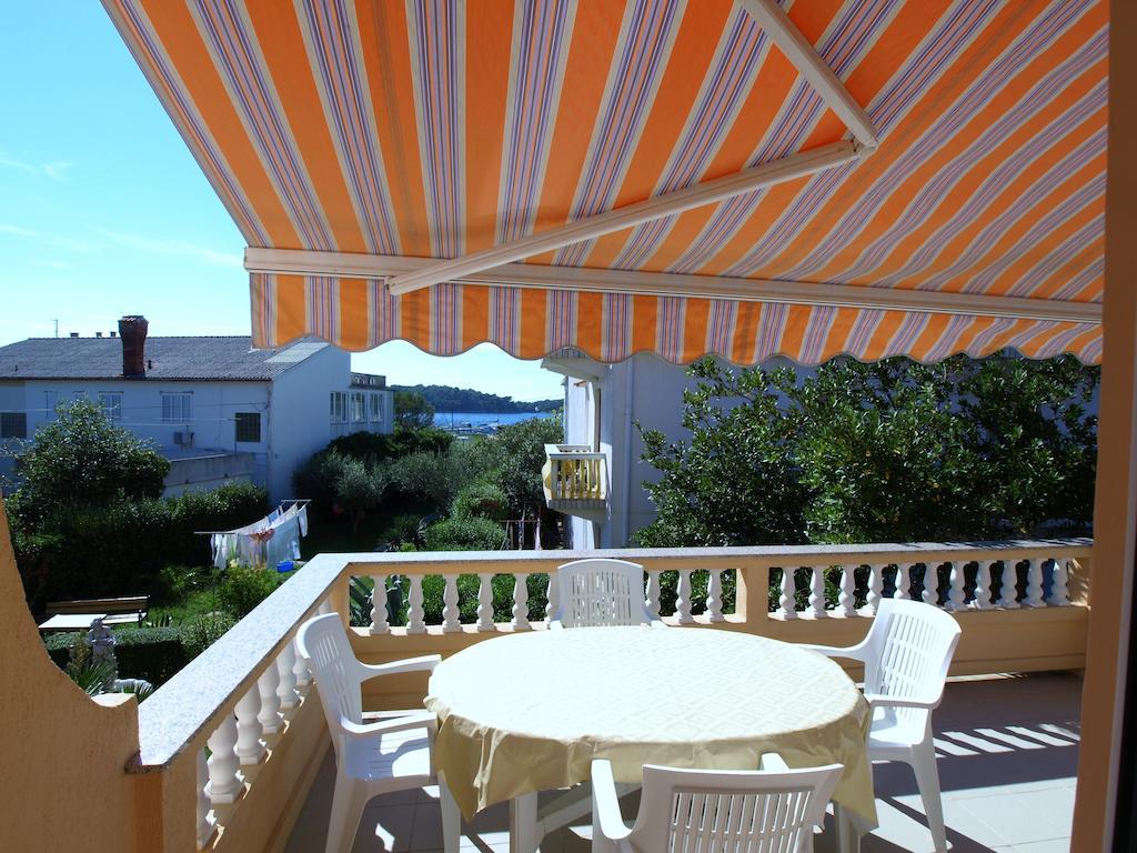 Guest House Sandra 拉布 客房 照片