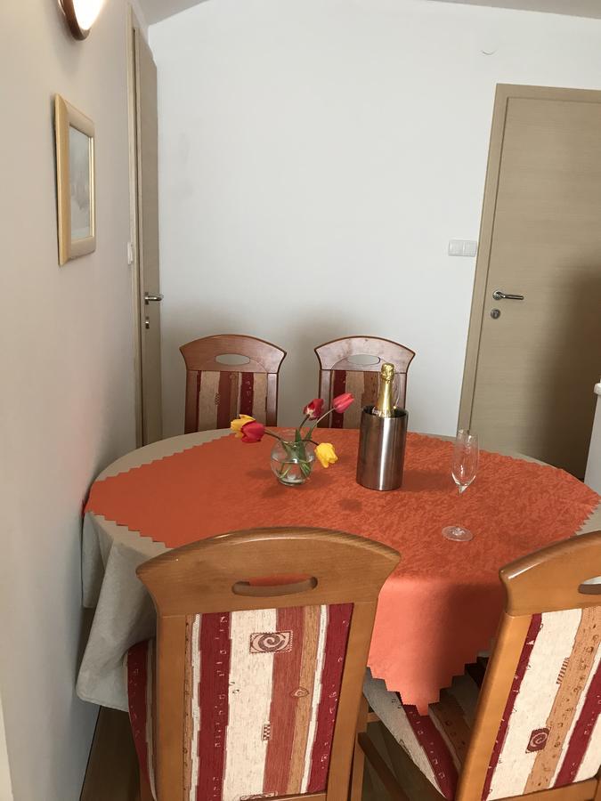 Guest House Sandra 拉布 外观 照片